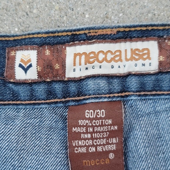 Vtg Mecca USA Baggy Denim Shorts - Picture 5 of 6